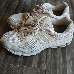 Gray Mens New Balance Athletic Shoes- Size 14